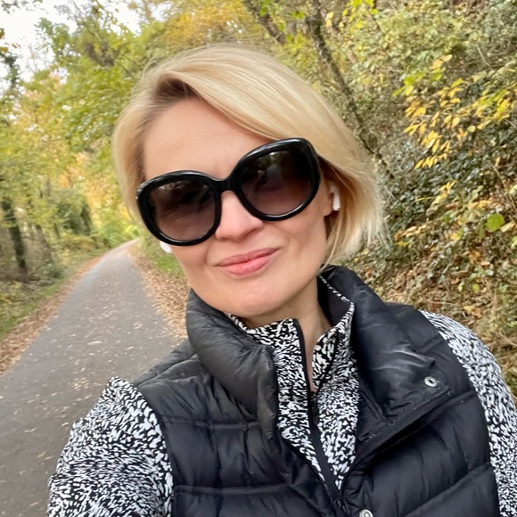 Meet your Posher, Yana - Picture 1 of 1